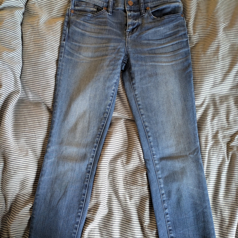 Madewell Women's Straight Leg Jeans in Faded Blue